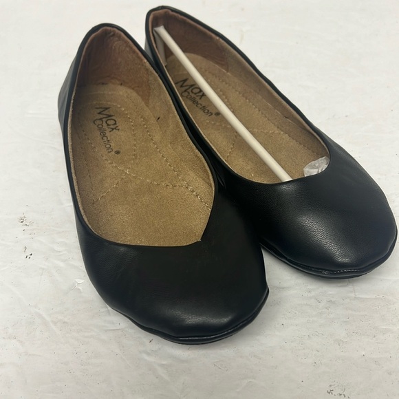 New Mac Collection May By-256 size 6 flats - Picture 1 of 7
